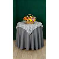 1 nappe tissée simple 100% polyester unie lavable et personnalisable (rond de 70 pouces) avec 1 dessus de nappe imprimé (35x35 pouces) - Ensemble