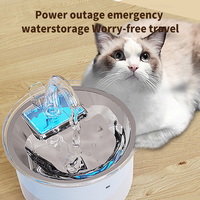 Fontaine à eau pour animaux de compagnie 2L en acier inoxydable, automatique, portable, ultra-silencieuse, rechargeable, avec filtre, design durable pour chats et petits animaux