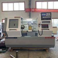 Machine à tour CNC ALCK6150X1000 pour l'usinage industriel