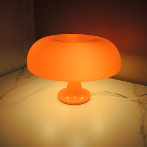 Modern İtalya tasarımcı Minimalist masa lambaları otel yatak odası başucu oturma odası için dekorasyon ışıklandırma LED mantar masa lambası - Product Image 2