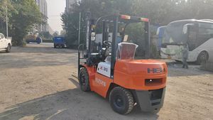 हेली cpcc35 3.5 टन डीजल फोर्कलिफ्ट तीन/दो चरण मास्ट न्यूमेटिक/ठोस टायर बैठे ऑपरेशन Fwd ड्राइव 3000 मिमी उठाने - Product Image 4