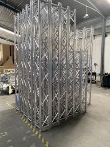 Iluminación de escenario de aluminio Sistema de armazón para eventos de techo para eventos al aire libre Venta de conciertos Truss - Product Image 2