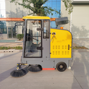 Cannon de Niebla Autopropulsado para Control de Polvo y Limpieza en Carreteras con Tecnología de Cañón de Niebla Versátil - Product Image 5