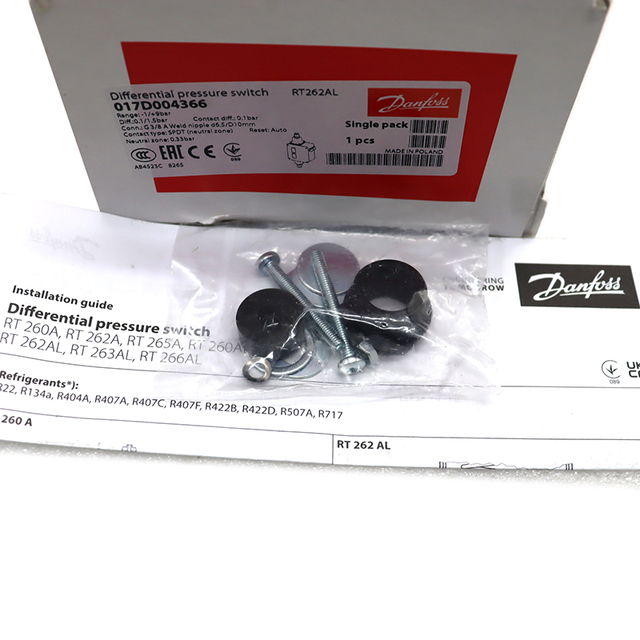 Original Danfoss Differential Pressure Switch 017D002166 for Accurate Pressure Monitoring in Refrigeration 017D004366