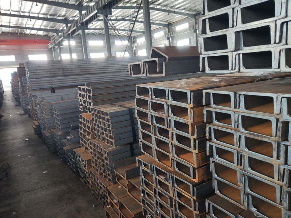 PFC 230x75x26 steel channe