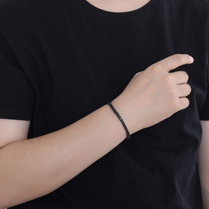 <span class=keywords><strong>Collana</strong></span> Hip-Hop da <span class=keywords><strong>uomo</strong></span> con una singola fila di zirconi neri 4mm catena da Tennis <span class=keywords><strong>nera</strong></span> pura catena placcato oro placcato oro - Product Image 6