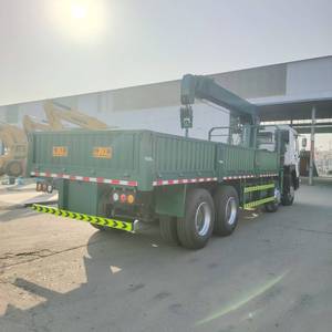 מחיר זול בשימוש 8-15 טון משאית רכוב מנוף Lhd 8x4 הידראולי זרוע בום ישרה משאית מנופים 12 טון קיבולת - Product Image 4