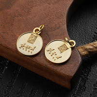 Nouveaux pendentifs de bijoux tendance 2024, breloques plaquées or, breloques de créateur, estampage à chaud, lettres 2D 3D, alliage métallique