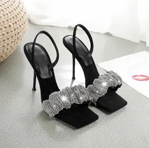 Sandalias de tacón alto con cristales y Cabeza Cuadrada para mujer, zapatos elegantes con diamantes de imitación y talón descubierto, 2022