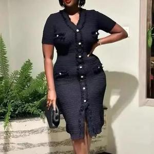 Abito Maglione da Donna con Scollo a V, Maniche Corte, Bottoni in Linea, Vita Stretta, Elegante e alla Moda - Product Image 1