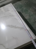 Panneau UV de qualité supérieure personnalisé 1,22*2,44m, feuille de marbre PVC pour hôtel, appartement, décoration intérieure