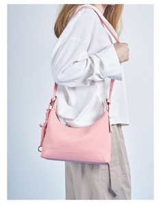 Fábricas de Bolsos Tote en China, Venta al Por Mayor Personalizada OEM/ODM, MOQ Bajo, Bolsos Tote de Hombro para Mujer de Cuero Genuino con Diseño de Marca - Product Image 3