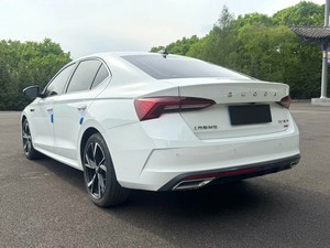 <span class=keywords><strong>Skoda</strong></span> <span class=keywords><strong>Octavia</strong></span> 1.4TSI Automático Sedán <span class=keywords><strong>2021</strong></span> Usado, Bajo Kilometraje, para Exportación - Product Image 3