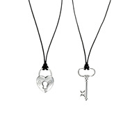 Collier en cordon noir avec pendentif Cadenas et Clé Cœur pour couple, accessoire long et superposable pour pull