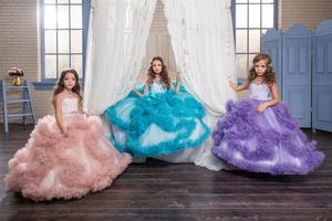Impresionantes Vestidos de Tul Largos con Apliques en la Espalda en Forma de V para Niñas de 2 a 12 Años, Ideales para Fiestas y Eventos - Product Image 5