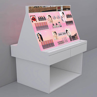 Rak Display Kosmetik LED Putih Kustom untuk Toko Kecantikan - Ramah Lingkungan, Tahan Lama, Terbuat dari Baja Anti Karat & MDF dengan Lapisan Mudah Dibersihkan