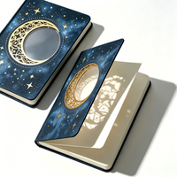 Carnet de lecture personnalisé avec motif lune creuse et dorure à chaud, pour les amateurs de livres