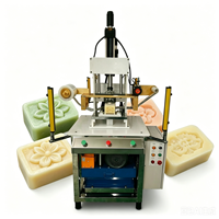 Machine automatique de fabrication de savon pour hôtels, machine de pressage de savon en barre avec logo, machine semi-automatique de moulage et d'estampage de savon pour blanchisserie