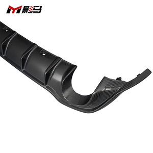 Diffuseur de pare-chocs arrière pour VW <span class=keywords><strong>Golf</strong></span> <span class=keywords><strong>8</strong></span> <span class=keywords><strong>Golf</strong></span> <span class=keywords><strong>8</strong></span>.5 Gti R Line <span class=keywords><strong>Gte</strong></span> CS Style Lèvre arrière en fibre de carbone - Product Image 3