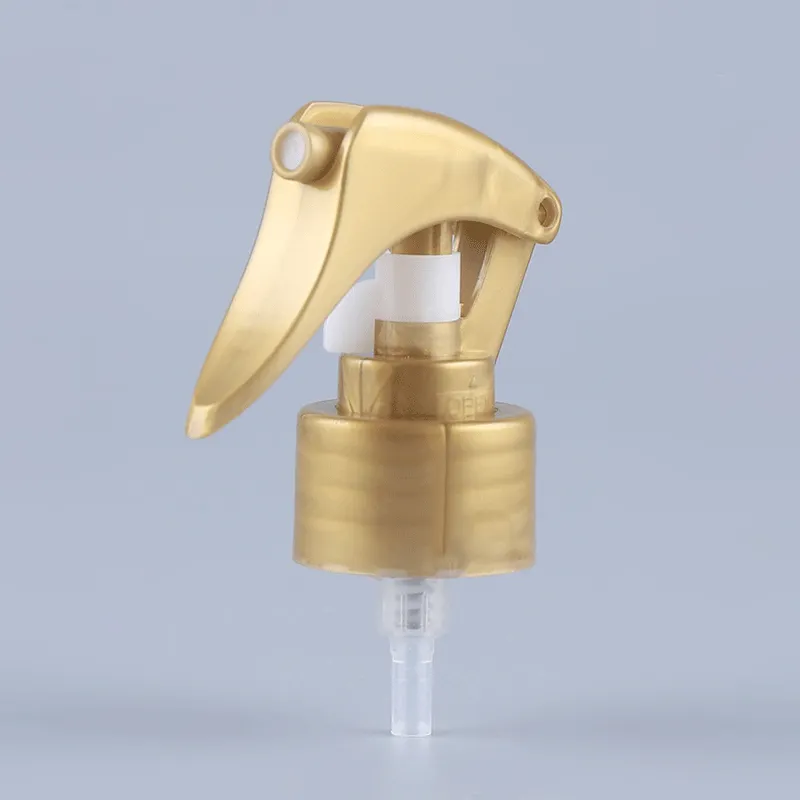 Golden mouse spray gun hand button square gun spray head watering vase plastic watering can nozzle