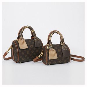 Bolso de Mano de Alta Gama para Mujer - Bolso Boston de Gran Capacidad - Multifuncional, Se Puede Llevar Cruzado al Hombro. 7103-7101 - Product Image 5