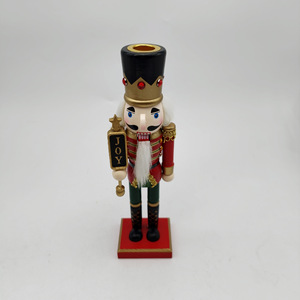 En stock : Porte-bougie casse-noisette en bois de Noël, figurine de casse-noisette peinte à la main pour cheminée, table, décoration de fêtes - Product Image 6