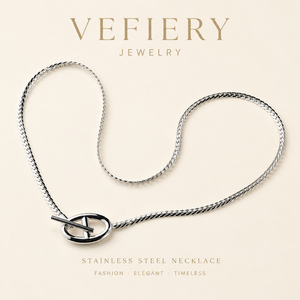 Collier en acier titane couleur argent avec chaîne à maillons ovales pour femmes - Product Image 1