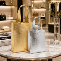 Sacs cadeaux pliables métalliques en non-tissé écologiques de haute qualité avec motif lettres, sacs fourre-tout brillants or/argent