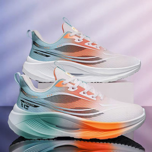 Chaussures de course respirantes en mesh avec amorti sportif, design personnalisé, tailles 39-44 - Product Image 1