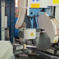 Centre d'usinage CNC à grande vitesse pour la découpe et le fraisage au laser de fenêtres et de portes