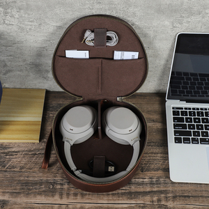 Estuche portátil de cuero de grano completo para auriculares Sony WH1000XM4/<span class=keywords><strong>AirPods</strong></span> <span class=keywords><strong>Max</strong></span>, organizador de viaje con bolsillo para accesorios y puerto de carga - Product Image 1