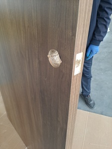 Puerta de Madera Laminada de Plástico con Acabado Moderno, Certificada por UL, Resistente al Fuego por 20 Minutos, Prevención de Incendios para Interiores de Holiday Inn Express - Product Image 3