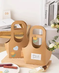 Bán buôn sáng tạo dễ thương có thể tái chế tùy chỉnh bảng sóng Túi Quà Tặng mang tay cầm hoa dập nổi Matt cán - Product Image 5