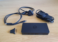 D3100 USB3.0 Universal Docking Station Komputer Notebook Ekspansi Hub Tampilan 3 Layar 5-8 Port Tersedia