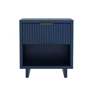 Table de chevet bleu nuit avec lattes verticales et étagère ouverte pour chambre à coucher - Product Image 1