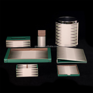 طقم صواني تقديم خشبية دوارة فاخرة لتخزين الوجبات الخفيفة والشوكولاتة، صواني طعام مزخرفة من الراتنج والجلد والأكريليك والخشب والبلاستيك - Product Image 2