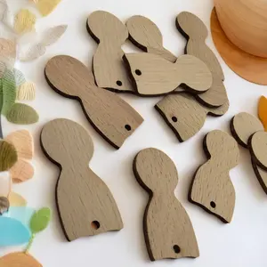Polished Beech Wood Pieces In Doll Shape Wooden Animal Decorations In Plywood Technique