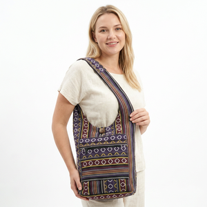 Sac Hobo Vintage Géométrique Hiver-Été Bohème Chic 100% Coton Tissé à la Main avec Bandoulière Unique Écologique et Chaînes Croisées - Product Image 1