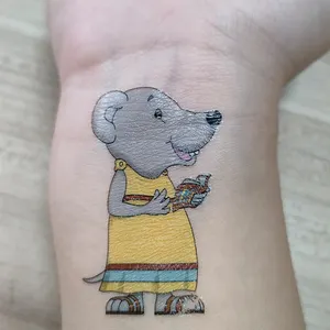 Mini adesivi usa e getta per tatuaggi per bambini impermeabili tatuaggi temporanei per bambini braccio del corpo adesivi tatuaggi temporanei personalizzati