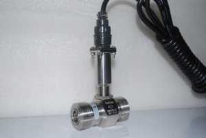 물/오일/연료 스레드 연결 IP65 보호 LCD 디지털을위한 OEM 맞춤형 스테인레스 스틸 터빈 액체 유량계 - Product Image 5