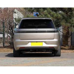 LIXIANG L8 SUV de 6 plazas New Energy Vegicle 2024 LIXIANG L8 Ultra Ideal L8 Vehículo eléctrico de rango extendido para adultos - Product Image 5