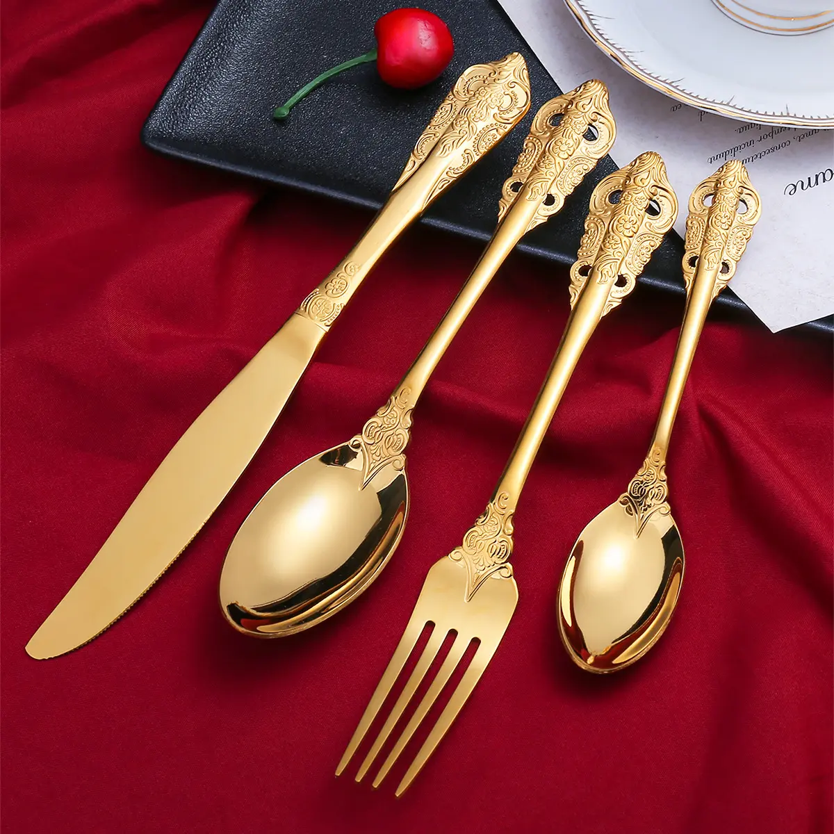 Chất Lượng Cao Sang Trọng Cổ Điển Vàng Và Bạc Flatware Hoàng Gia Thép Không Gỉ Vàng Dao Kéo Cho Bữa Tiệc