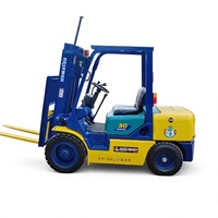 Chariot élévateur Komatsu d'occasion industriel 3 tonnes pour opérations en usine, manutention de conteneurs, remplacement de flotte logistique, commandes en gros