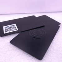 Tarjeta NFC de PVC de alta calidad con código QR único Interfaz de comunicación RFID de 13,56 MHz Excelente buena impresión