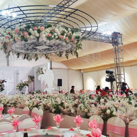 Tente de réception extérieure en aluminium 15m x 20m pour 300 personnes, idéale pour les mariages, les événements, les expositions et les cérémonies religieuses.