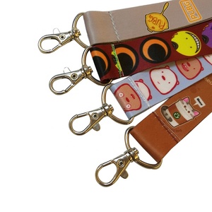 Tùy chỉnh màn hình quảng cáo in ấn Anime dây buộc hoặc phù hiệu ID thêu dây buộc Keychain - Product Image 2