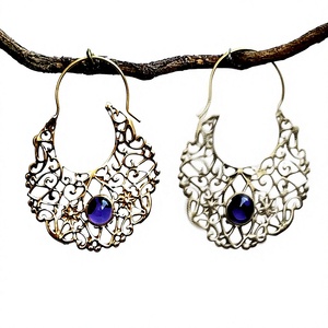 Mejor Precio SILVER ZONE Pendientes de Aro de Latón Chapado en Oro para Mujer, Estilo Bohemio Tribal Indio con Amatista, Inspiración Religiosa, Aniversario - Product Image 1