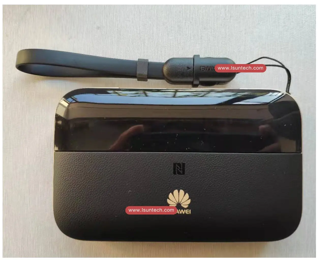 HW E5885 Mobile WiFi Pro 2, E5885ls-93a-Portable 4g lte routeur wifi hotspot avec rj45 port wan HW E5885 4G LTE Cat6