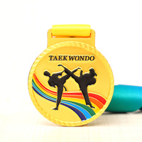 Médaillon de kick-boxing de taekwondo de sport en émail personnalisé médaille de kickboxing en métal en alliage de zinc or argent bronze