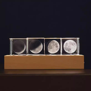 Bán buôn 3D laser khắc ánh sáng mặt trăng sáng trang trí nội thất pha lê LED đêm nhỏ đèn 4 ánh sáng mặt trăng một bộ với cơ sở bằng gỗ - Product Image 3